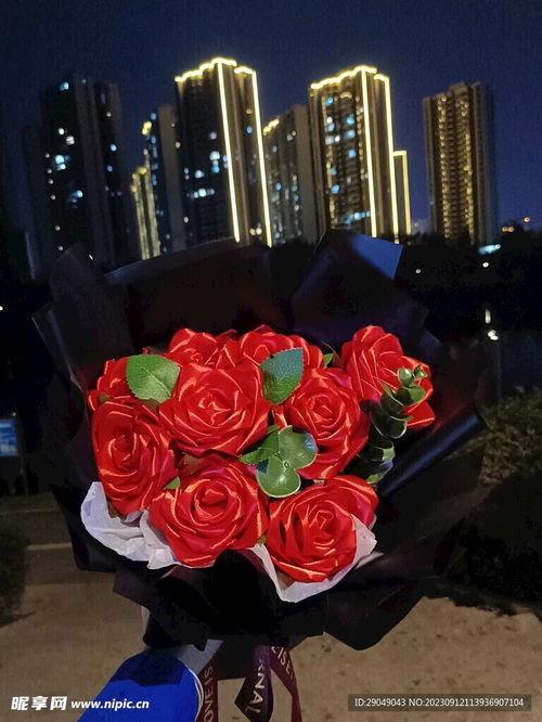 红玫瑰花束图片大全,精选花束图片赏析