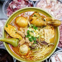 油面图片,色泽诱人，口感丰富的传统佳肴