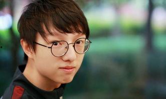 腹黑始皇在线吃瓜赵龙,宫廷风云中的另类传奇