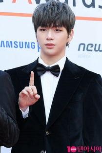 韩国男星团,韩国男星团的崛起之路