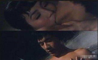 成龙吻床戏,激情演绎背后的争议与反思