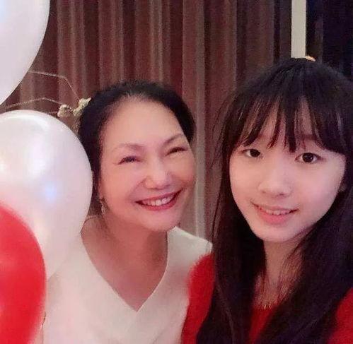 韩19小妈妈在线观看,在线观看，揭秘育儿生活点滴