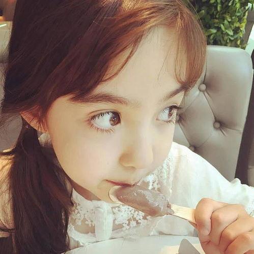 韩国最火萌娃,治愈系萌宝的甜蜜日常”