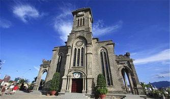 日本的教堂,融合传统与现代的宗教建筑之美