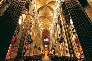 日本的教堂,融合传统与现代的宗教建筑之美