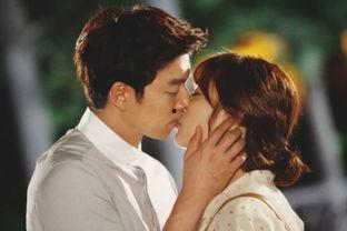 李倩吻戏床戏,李倩演绎激情床戏背后的情感纠葛