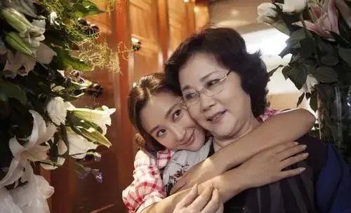 花非花顾永菲床戏视频,情感纠葛下的激情演绎